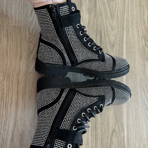 Bebe Sparkle Boots - Picture 6 of 8